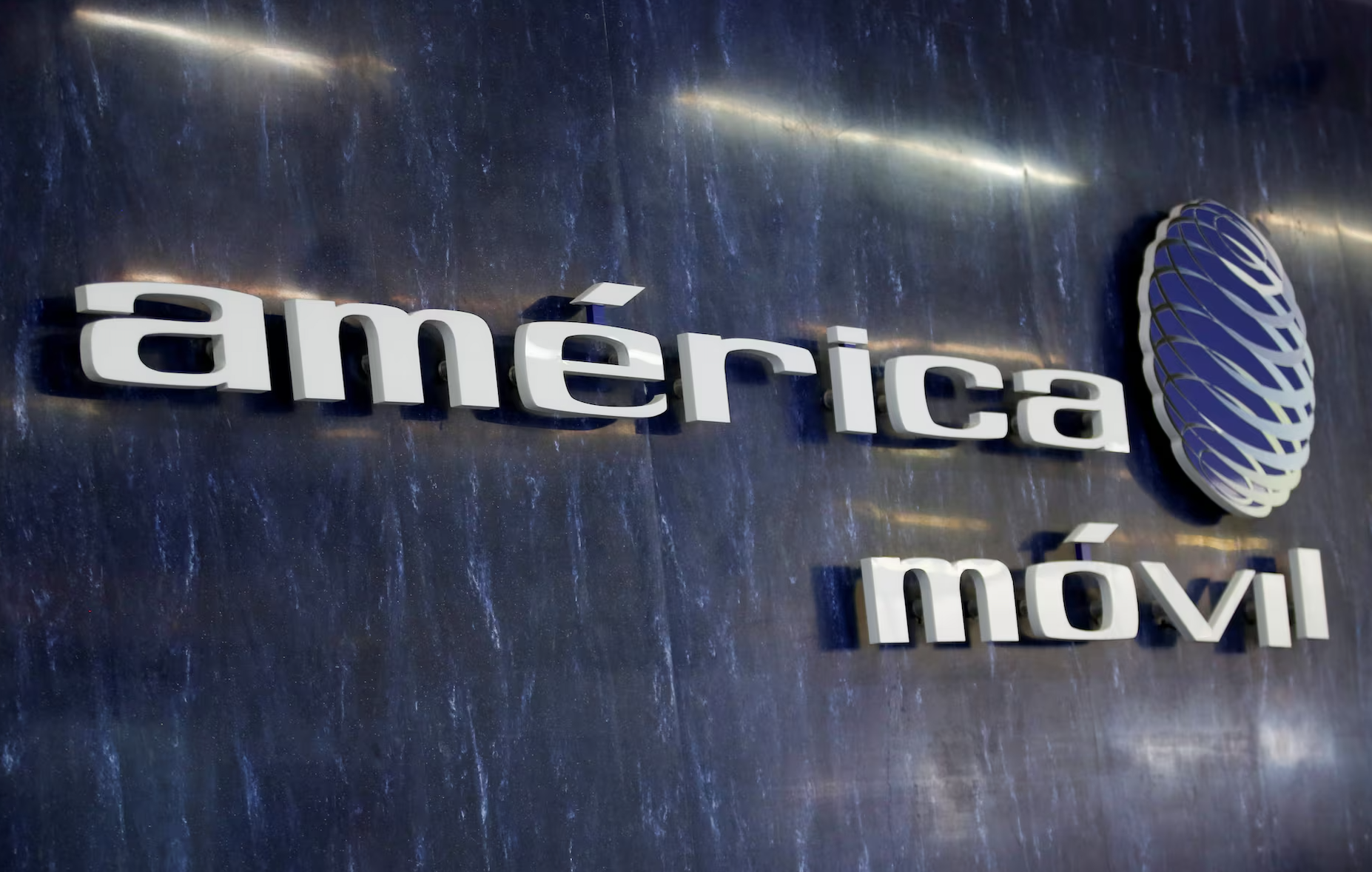 America Movil earnings