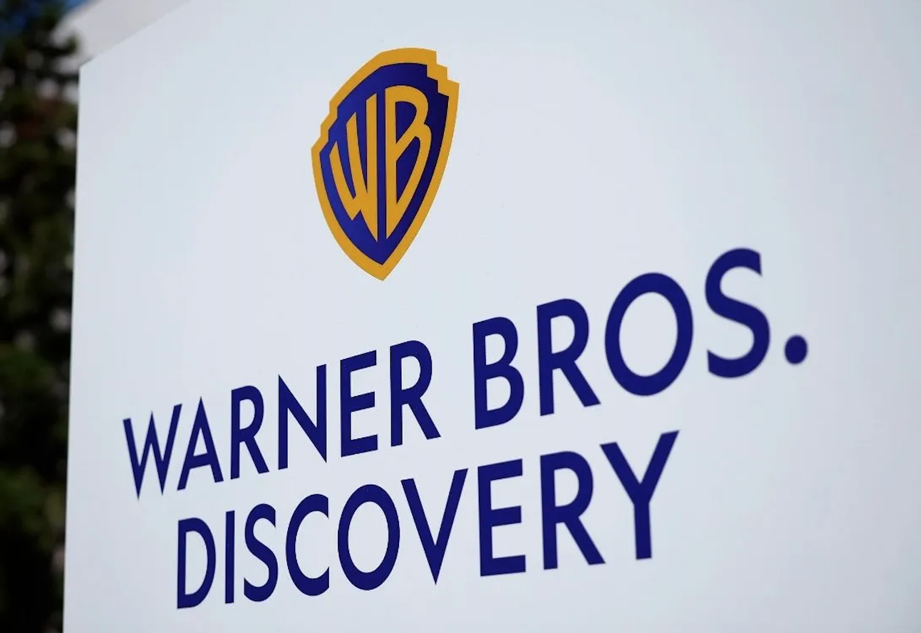 Warner Bros 