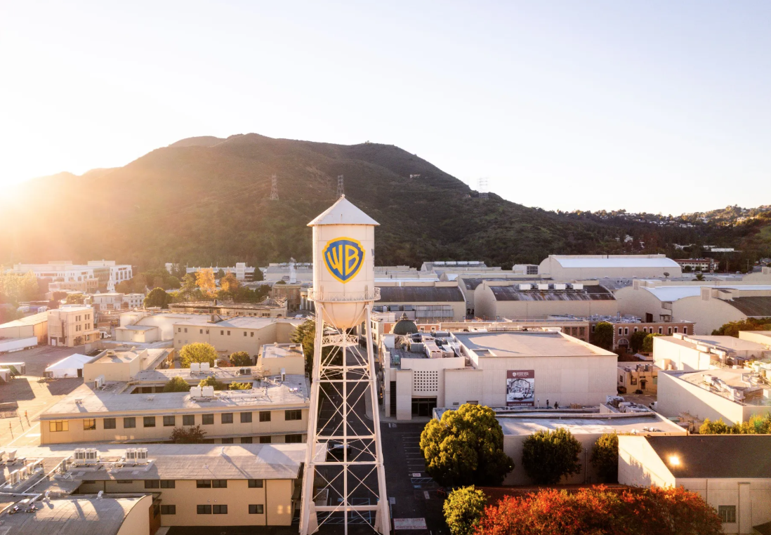 Paramount Warner Bros